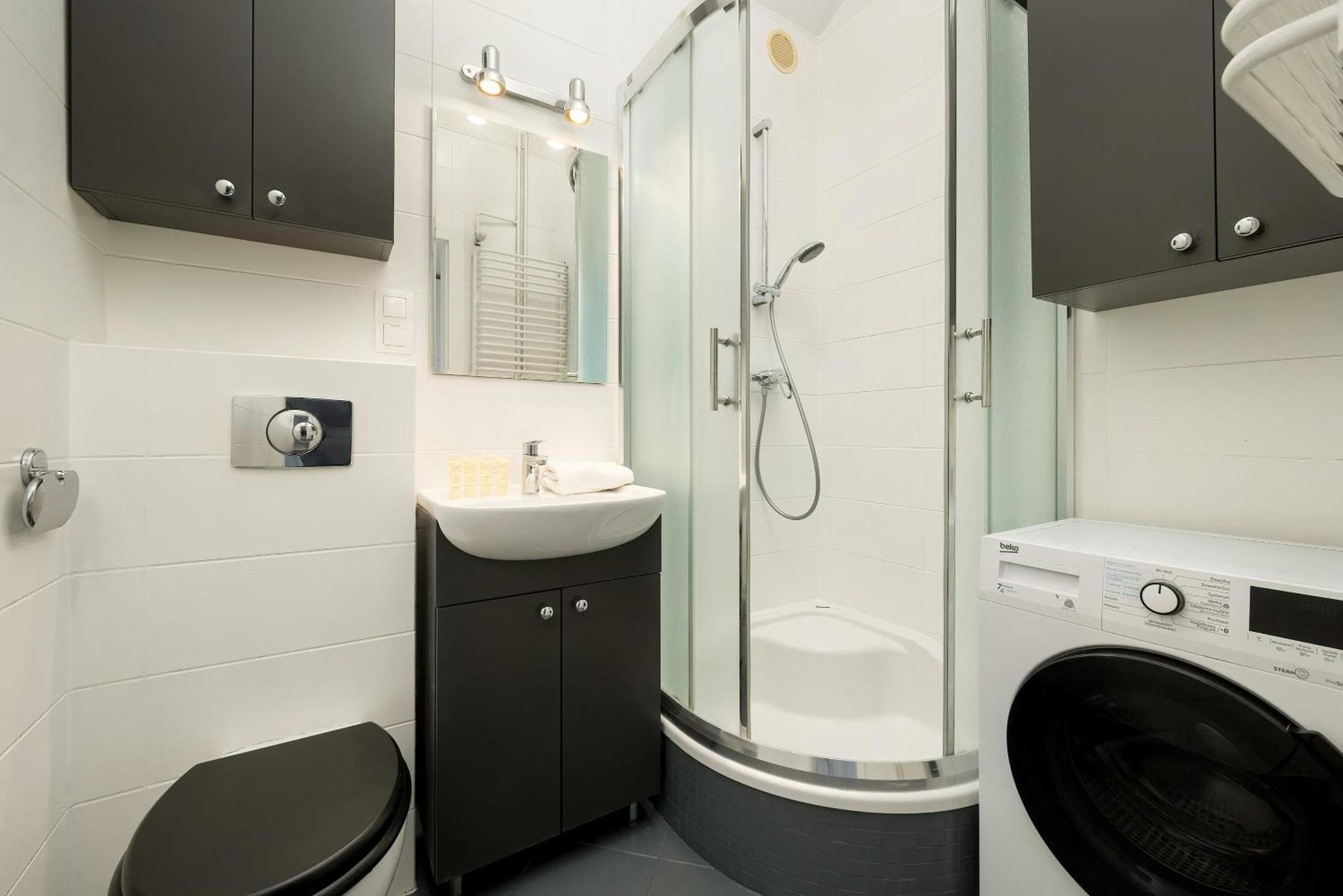 Pawlowa Stylish Apartment With Balcony & Home Office Wroclaw By Noclegi Renters Экстерьер фото