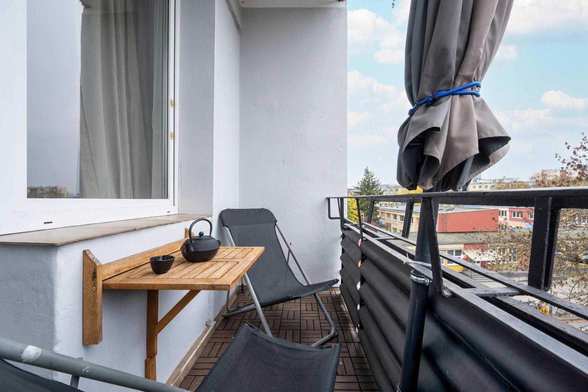 Pawlowa Stylish Apartment With Balcony & Home Office Wroclaw By Noclegi Renters Экстерьер фото