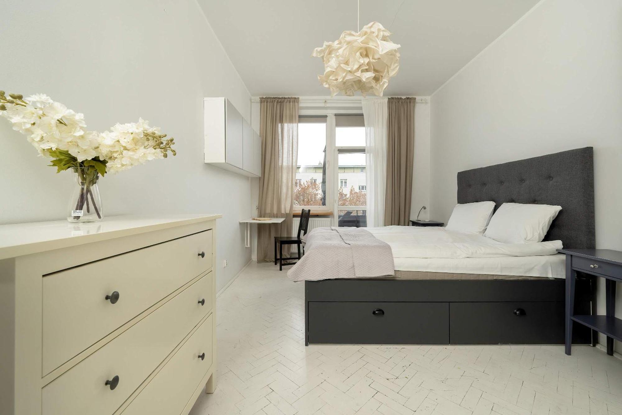 Pawlowa Stylish Apartment With Balcony & Home Office Wroclaw By Noclegi Renters Экстерьер фото